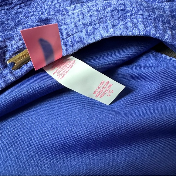 NEW Victoria’s Secret Blue Snakeskin Bikini (Size: L) - missing clasp - Picture 5 of 6